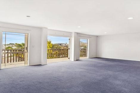 Photo of property in 145e Hobsonville Road, West Harbour, Auckland, 0618