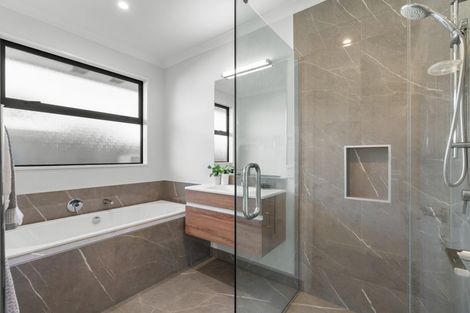 Photo of property in 32 Longcot Drive, Rolleston, 7615