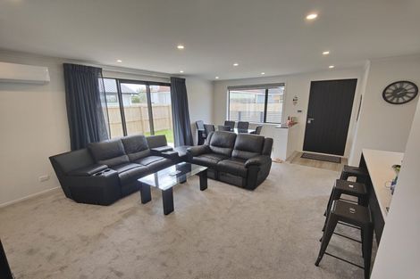 Photo of property in 17u3 Bolmuir Road, Forest Lake, Hamilton, 3200