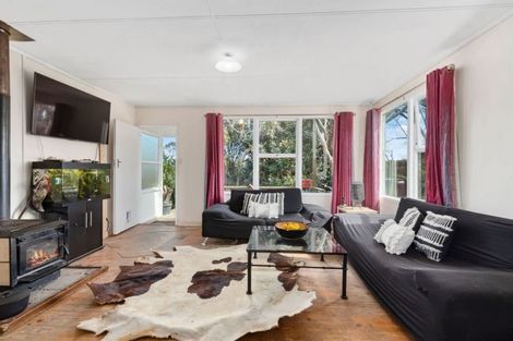 Photo of property in 45 Makiri Street, Helensville, 0800