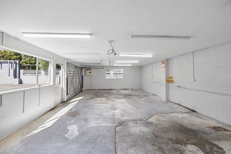 Photo of property in 17a Cutfield Road, New Plymouth, 4310
