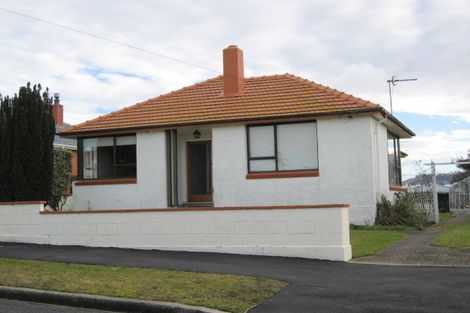 Photo of property in 30 Lock Street, Saint Clair, Dunedin, 9012