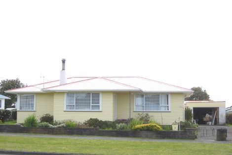 Photo of property in 8 Rosalind Street, Stratford, 4332