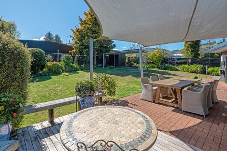 Photo of property in 28 Mata Place, Kinloch, Taupo, 3377
