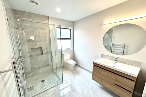 Photo of property in 9 George Yee Place, Taradale, 4112