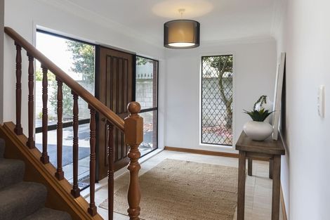 Photo of property in 30 Park Terrace, Christchurch Central, Christchurch, 8013