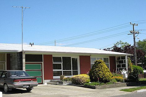 Photo of property in 2 Newbourne Crescent, Redwoodtown, Blenheim, 7201