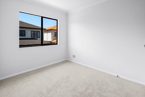 Photo of property in 35 Kestev Drive, Flat Bush, Auckland, 2016