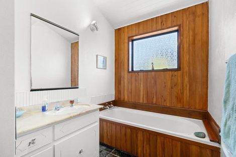 Photo of property in 37 Townshend Crescent, Halswell, Christchurch, 8025