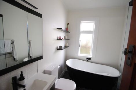 Photo of property in 70 Standen Street, Karori, Wellington, 6012