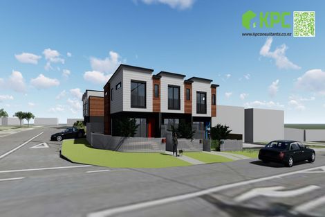 Photo of property in 11a Henderson Valley Road, Henderson, Auckland, 0612