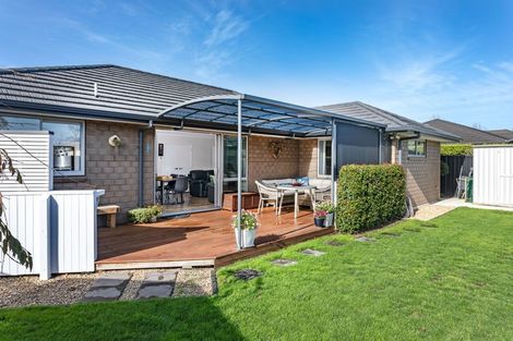 Photo of property in 13 Victoria Street, Coromandel, 3506