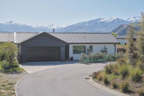 Photo of property in 3 Edgewood Place, Wanaka, 9305
