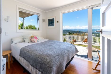 Photo of property in 30 Sugarloaf Road, Brooklyn, Wellington, 6021