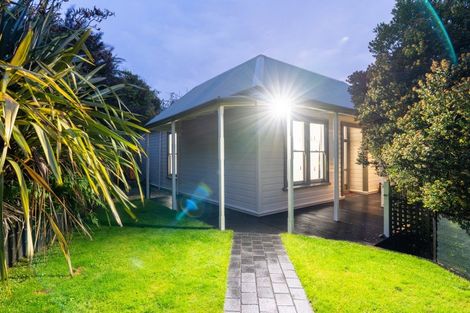Photo of property in 3 Strathmore Crescent, Roslyn, Dunedin, 9010