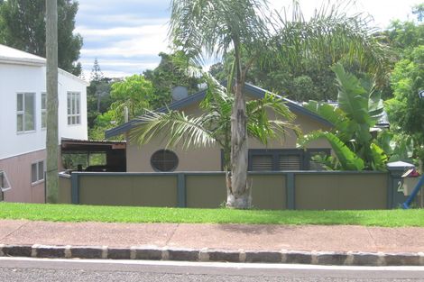 Photo of property in 24 Saint Leonards Road, Devonport, Auckland, 0624