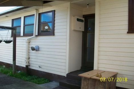 Photo of property in 54 Larnoch Road, Henderson, Auckland, 0610