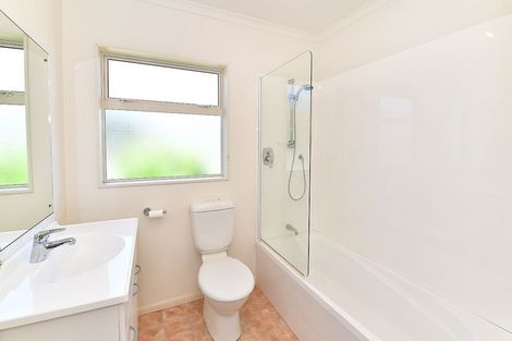 Photo of property in 15a Hatton Road, Orewa, 0931