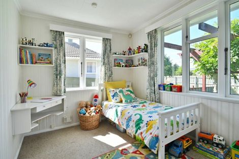Photo of property in 1114 Jellicoe Street, Mayfair, Hastings, 4122