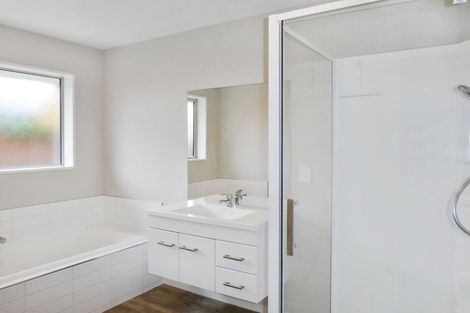 Photo of property in 6 Highworth Crescent, Rolleston, 7615