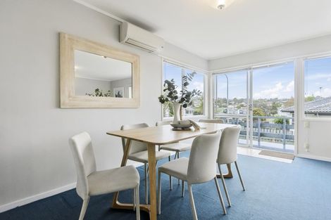 Photo of property in 42 Reynella Drive, Massey, Auckland, 0614