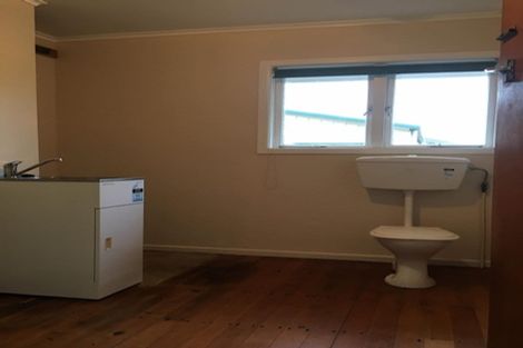 Photo of property in 43a Carruth Road, Papatoetoe, Auckland, 2025