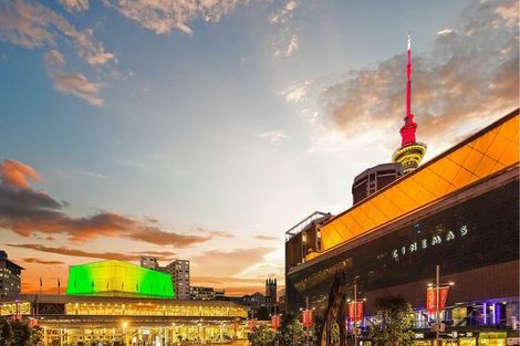 Photo of property in 26 Crompton Road, Massey, Auckland, 0614