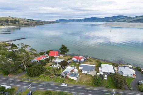 Photo of property in 940 Harington Point Road, Harington Point, Dunedin, 9077