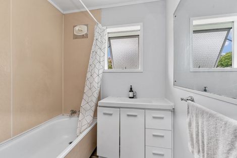 Photo of property in 2 Tania Place, Tikipunga, Whangarei, 0112