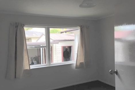 Photo of property in 20 Ronald Place, Manurewa, Auckland, 2102