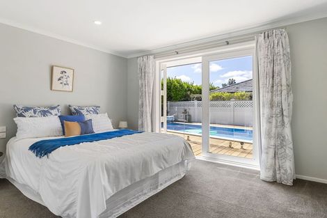 Photo of property in 13 Dida Park Drive, Kumeu, 0810