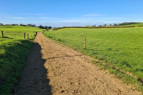 Photo of property in 801 Mangorei Road, Mangorei, New Plymouth, 4371