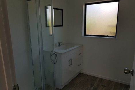 Photo of property in 55a Aquarius Drive, Kawaha Point, Rotorua, 3010
