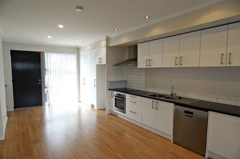 Photo of property in 11 Vincent Lane, Hobsonville, Auckland, 0616