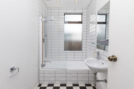 Photo of property in 10 Gambia Street, Papanui, Christchurch, 8053