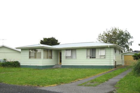 Photo of property in 101 Chichester Drive, Rosehill, Papakura, 2113