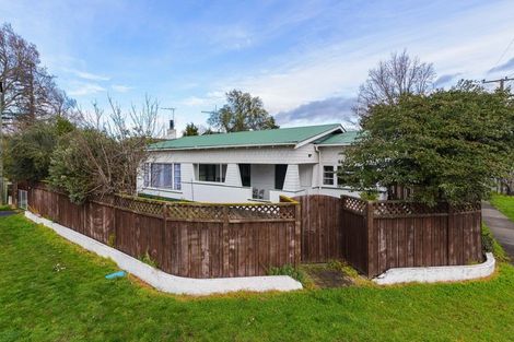 Photo of property in 30 Eltham Road, Blenheim, 7201