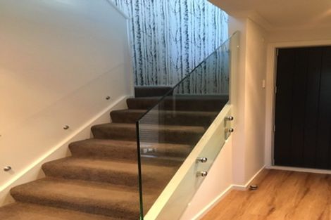 Photo of property in 52 Crofton Road, Harewood, Christchurch, 8051