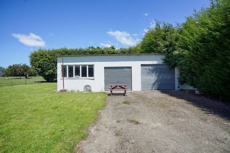 Photo of property in 18 Irvine Street, Wallacetown, 9816