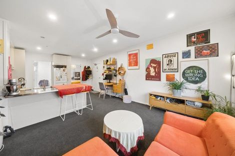 Photo of property in 10/3 Kelvin Grove, Te Aro, Wellington, 6011