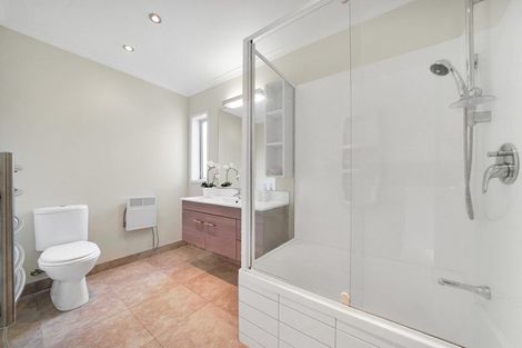 Photo of property in 60 Station Street, Hobsonville, Auckland, 0616