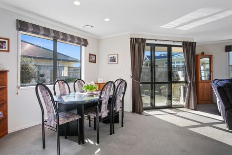 Photo of property in 62c Raleigh Street, Leamington, Cambridge, 3432