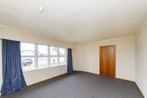 Photo of property in 8 John F Kennedy Drive, Milson, Palmerston North, 4414