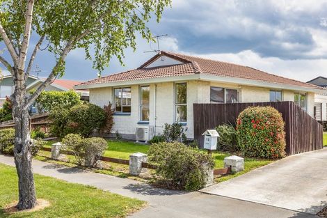 Photo of property in 12 Shannon Place, Belfast, Christchurch, 8051