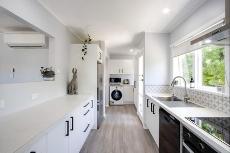 Photo of property in 5 Bennett Place, Onekawa, Napier, 4110