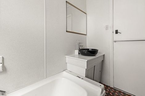 Photo of property in 8 Goldsmith Road, Hospital Hill, Napier, 4110