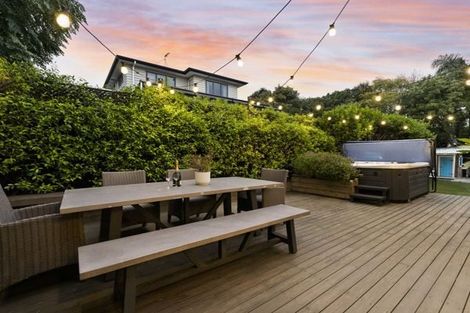Photo of property in 9 Saint Maroun Rise, The Gardens, Auckland, 2105