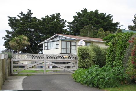 Photo of property in 3b Tom Keven Way, Pukekohe, 2120