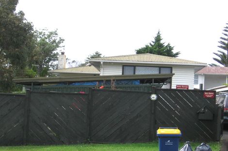 Photo of property in 5 Geordie Street, Henderson, Auckland, 0612