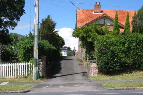 Photo of property in 110 Hutchinson Avenue, New Lynn, Auckland, 0600